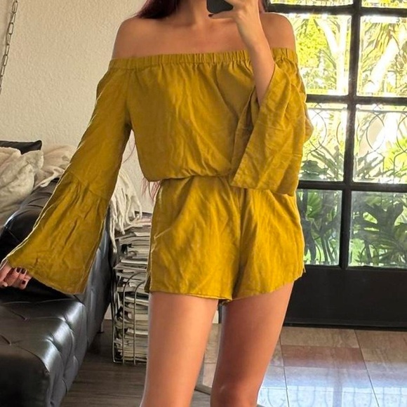 L*Space Romper - Picture 4 of 7